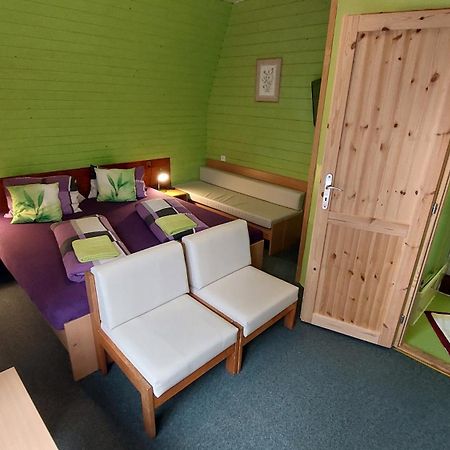 Hotel Zatisi Janske Lazne Exteriör bild