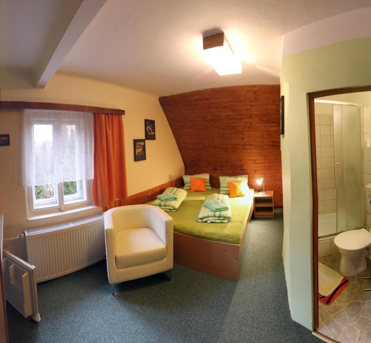 Hotel Zatisi Janske Lazne Exteriör bild